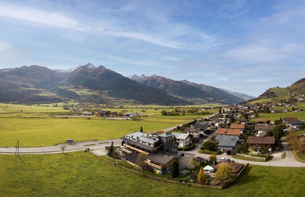 Hotel . Wirtshaus Tauernhex Piesendorf Kültér fotó